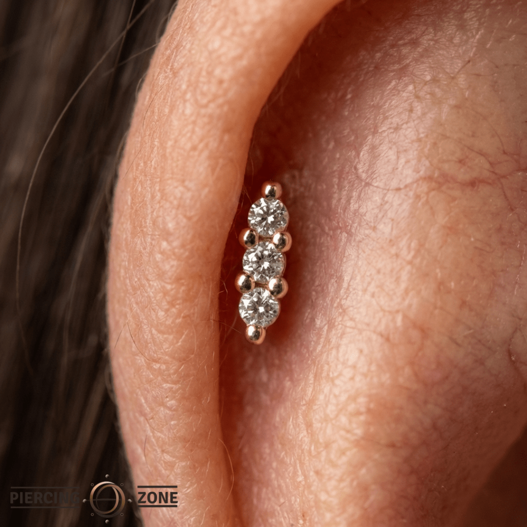 Mishka 3 – CZ Trio – 14K Gold Threadless End - piercing - zone.com