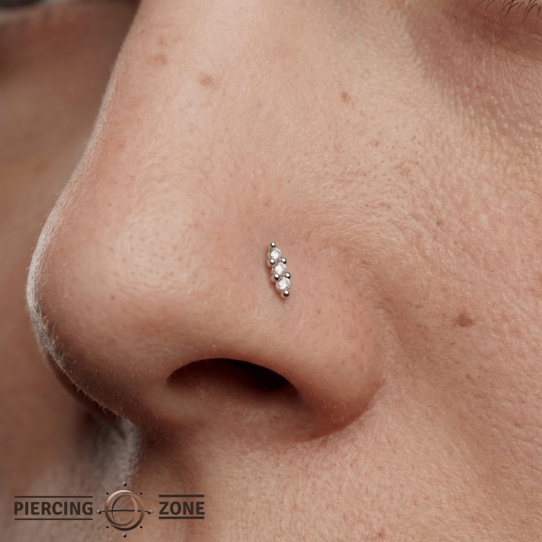 Mishka 3 – Diamond Trio Line – 14K Gold Threadless End - piercing - zone.com