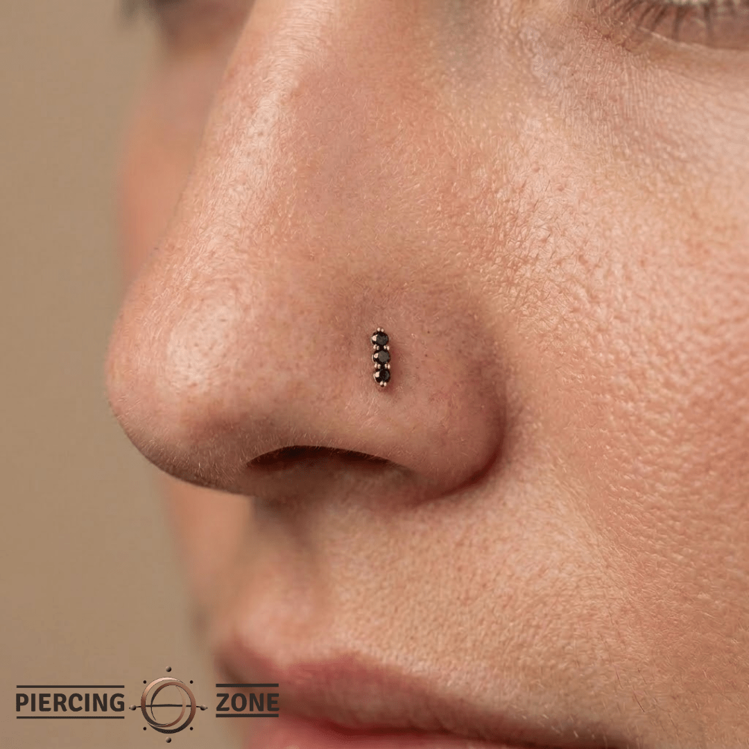 Mishka Prong 3 – Black Diamond Trio – 14K Gold Threadless End - piercing - zone.com