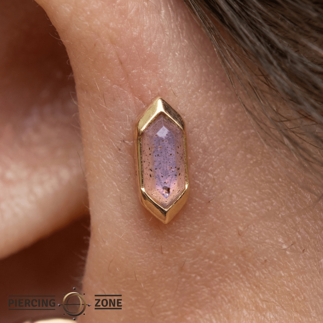 Mystic – Labradorite – 14K Gold Threadless End - piercing - zone.com
