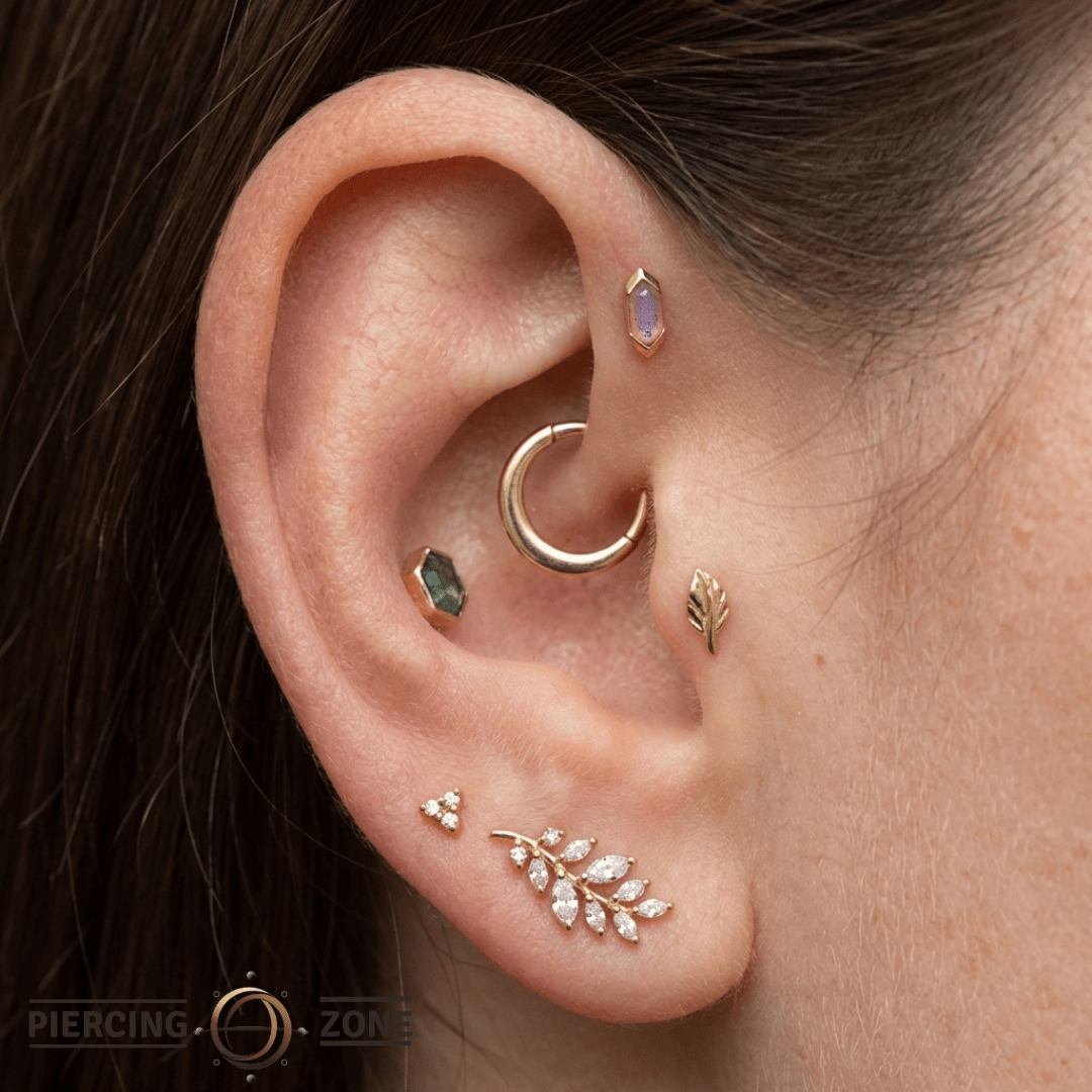 Mystic – Labradorite – 14K Gold Threadless End - piercing - zone.com
