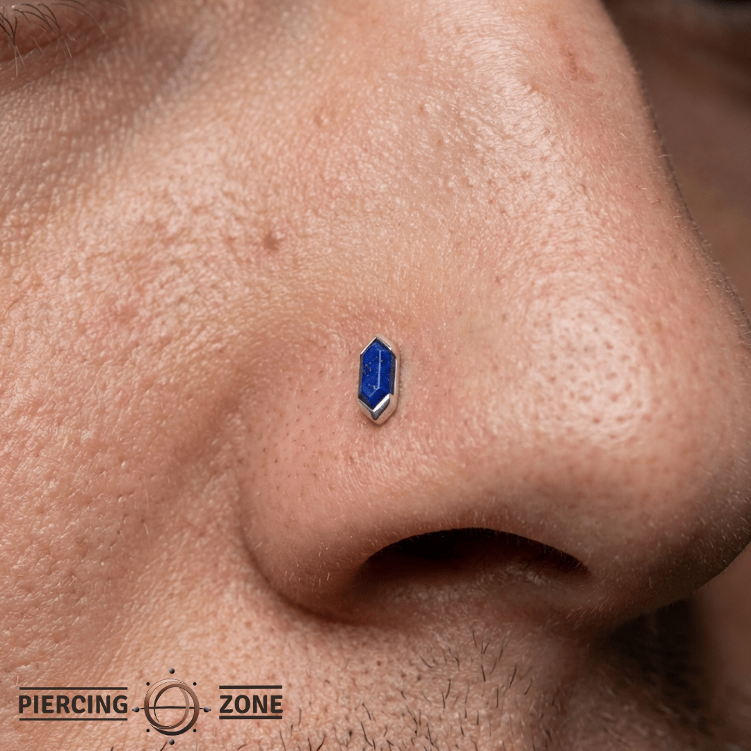 Mystic – Lapis Lazuli – 14K Gold Threadless End - piercing - zone.com