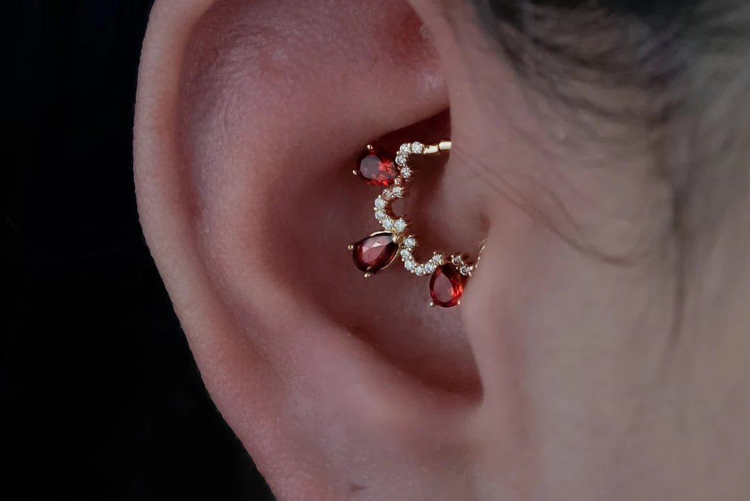 Nareh Clicker with Pear & Pavé Gems – 14K & 18K Gold - piercing - zone.com
