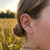 Noel Seamless Ring – 14K Gold Baguette & Gem Cluster Arc - piercing - zone.com