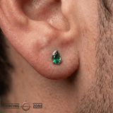Occasion Pear Lab Emerald – 14K Gold Threadless End - piercing - zone.com