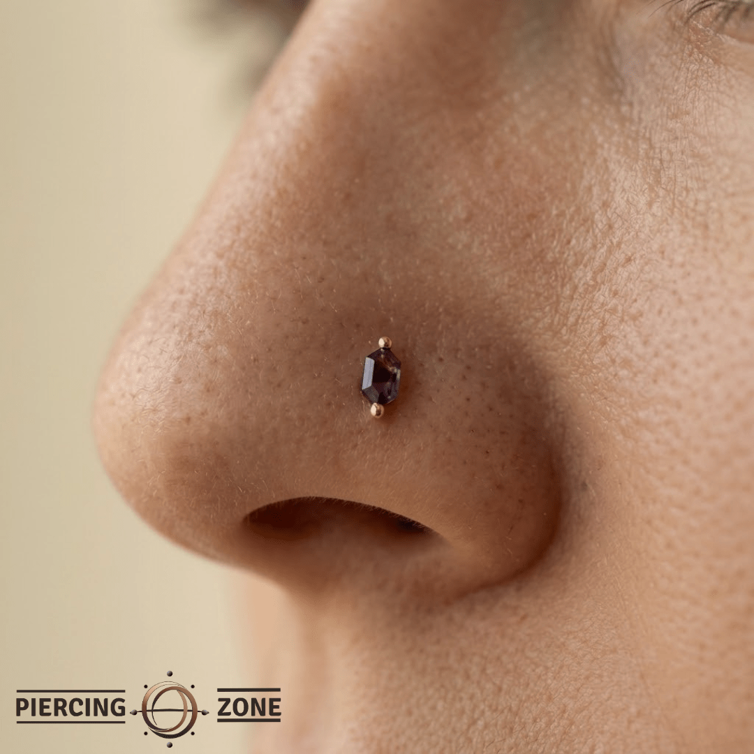Oh My My – Hex Cut Amethyst – 14K Gold Threadless End - piercing - zone.com