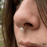 Pearl Star Seamless Ring – 14K Gold Radiant Pearl & Gem Constellation - piercing - zone.com