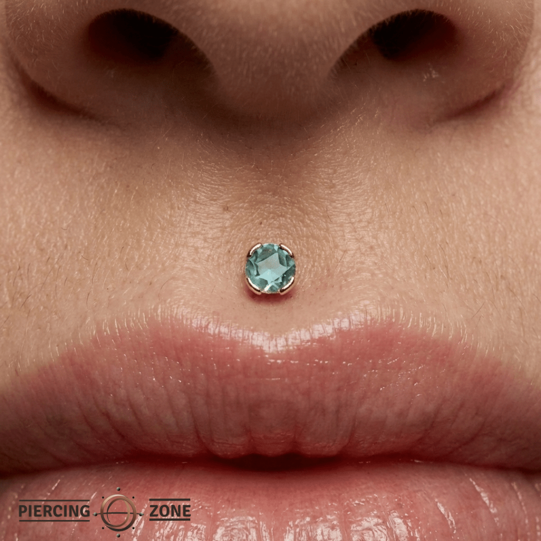 Peekaboo – Aquamarine – 14K Gold Threadless End - piercing - zone.com
