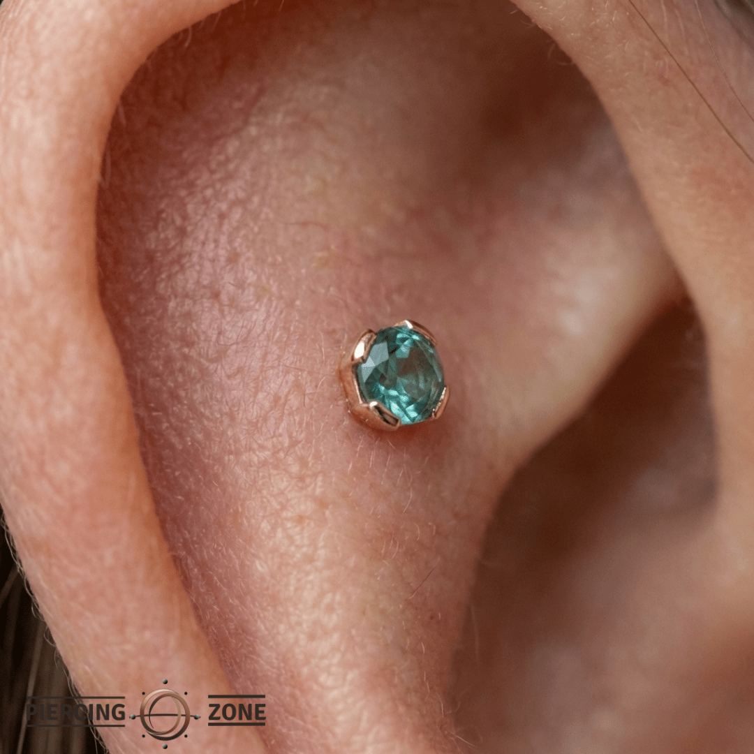 Peekaboo – Aquamarine – 14K Gold Threadless End - piercing - zone.com
