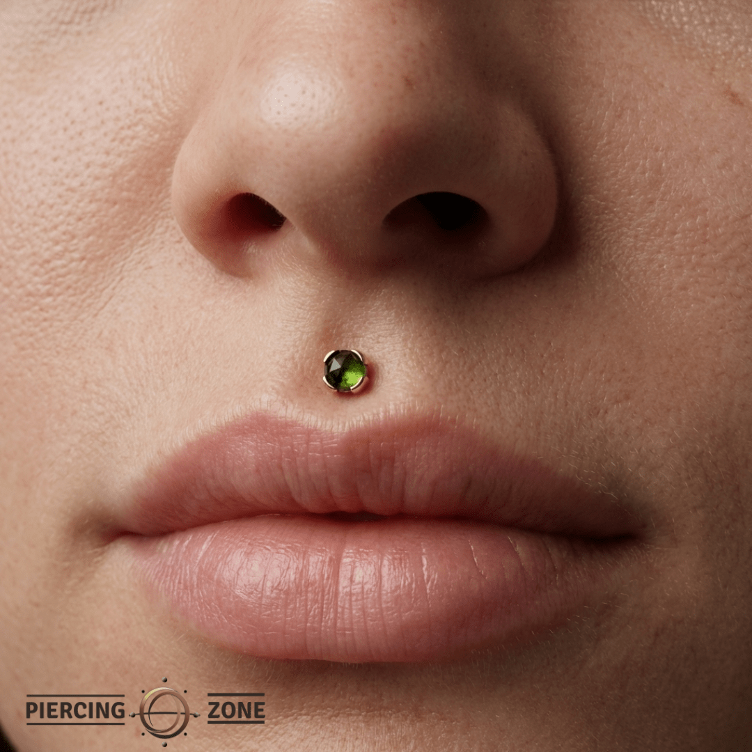Peekaboo – Green Tourmaline Glow – 14K Gold Threadless End - piercing - zone.com