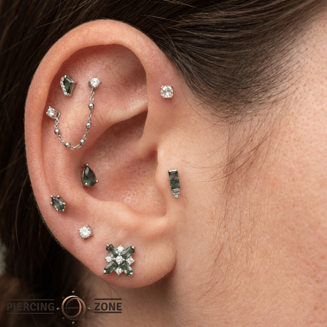 Peekaboo – White CZ Spark – 14K Gold Threadless End - piercing - zone.com