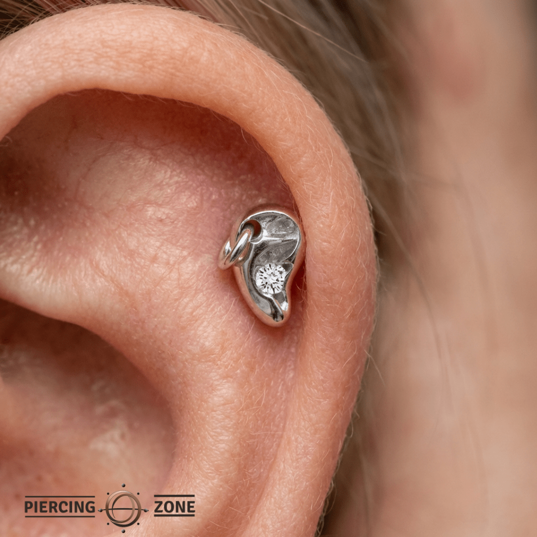 Pierced Ear with Gem – 14K Gold Threadless/Threaded End - piercing - zone.com