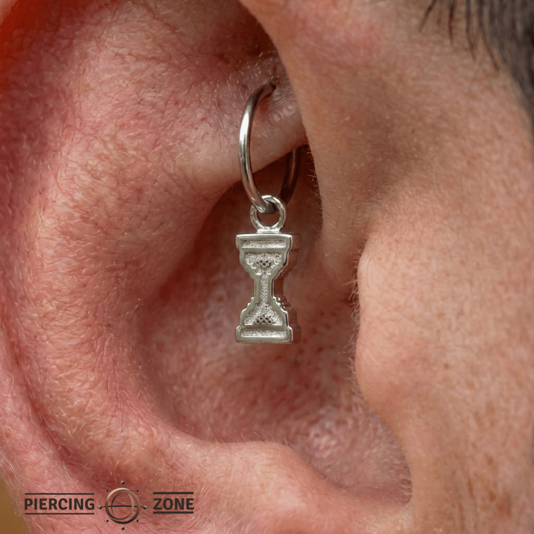 Pixel Hourglass – 14K & 18K Gold Charm - piercing - zone.com