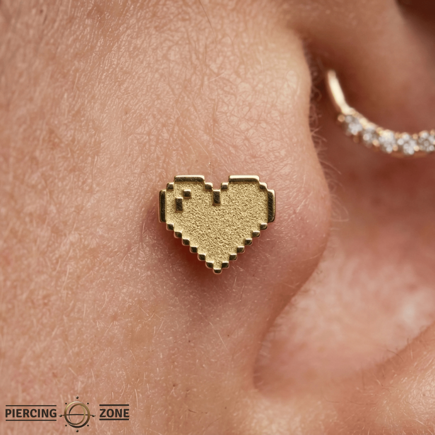 Pixel Shining Heart – 14K Gold Threadless/Threaded End - piercing - zone.com