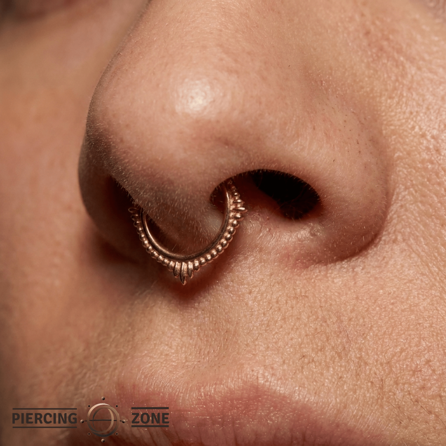 Plume Continuous Ring - 14K Gold Seamless Ring - piercing - zone.com