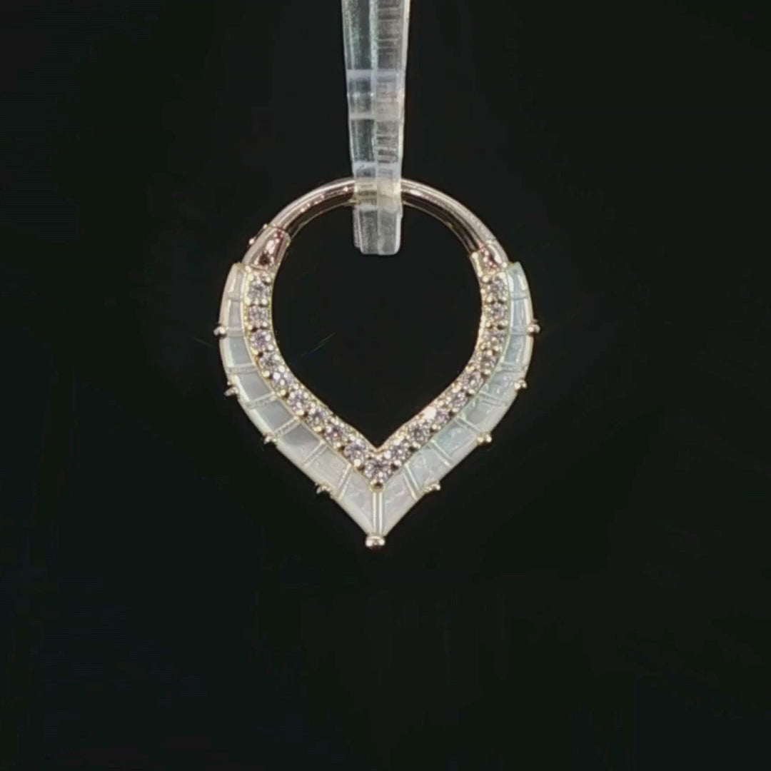 Arise V-Shape Mother of Pearl – 14K Gold Threadless End - piercing - zone.com