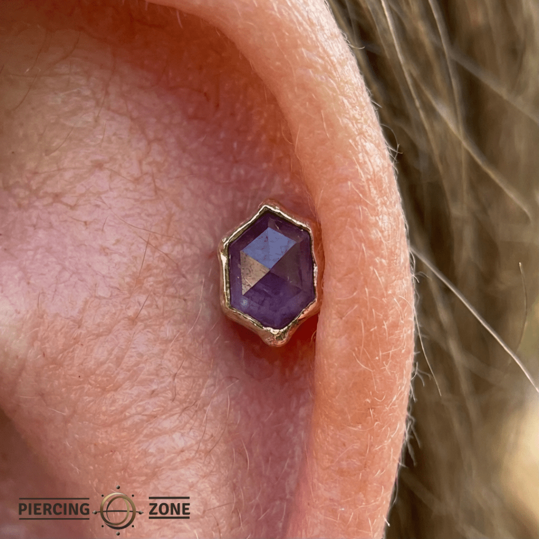 Pump Up The Volume – Amethyst Gem – 14K Gold Threadless End - piercing - zone.com