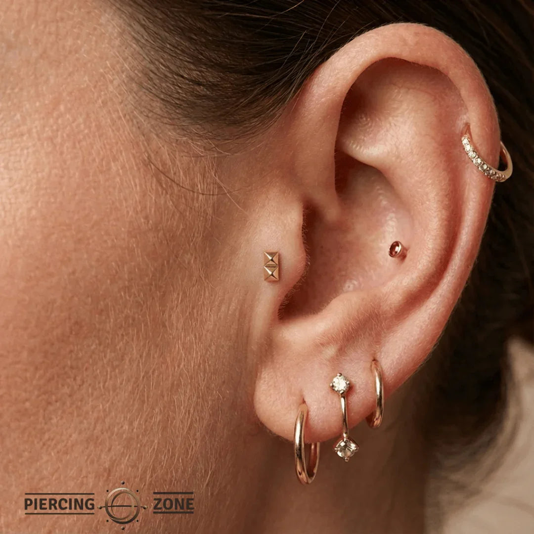 Pyramid Cluster – Geometric Bar – 14K Gold Threadless or Threaded End - piercing - zone.com