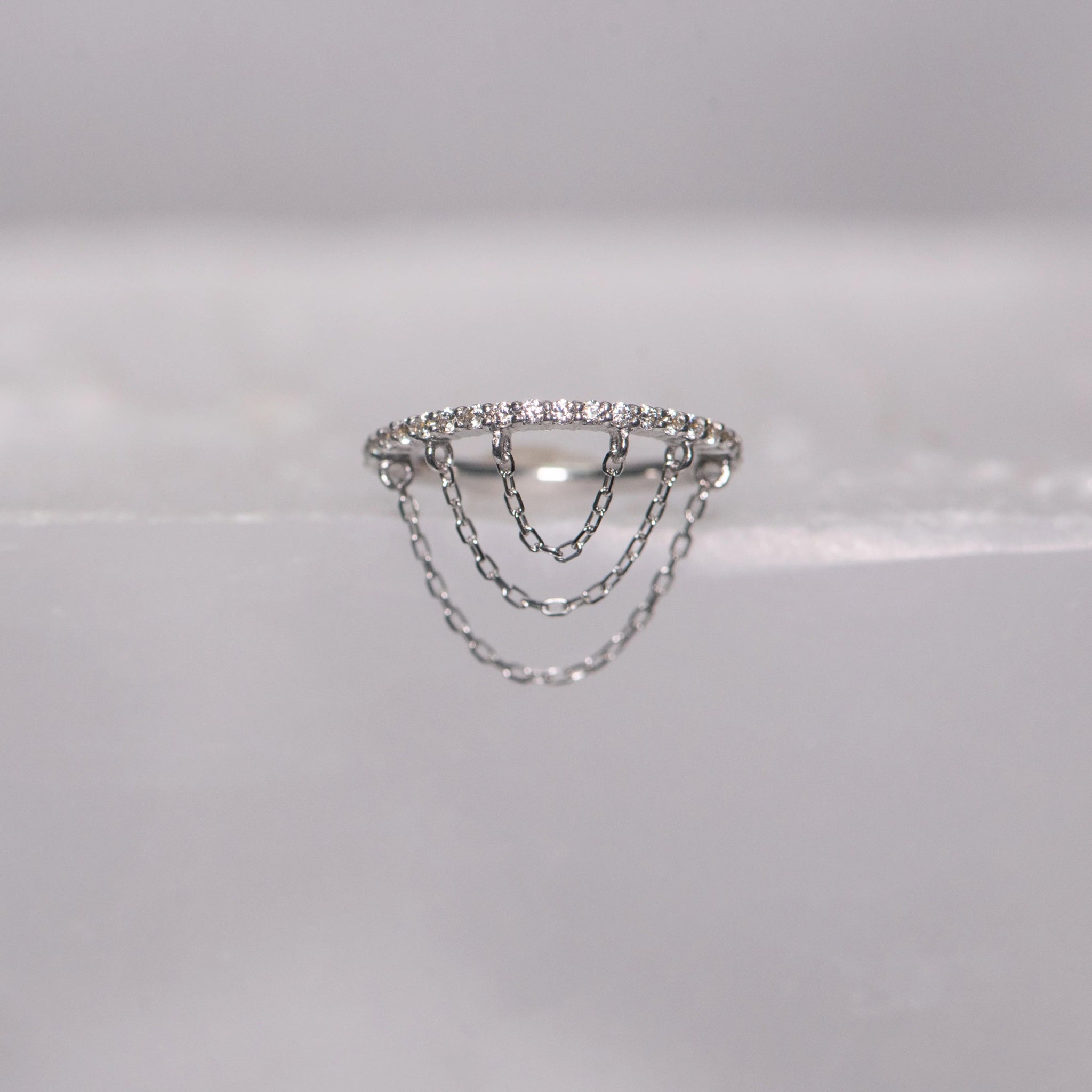 Radiate – CZ Chain Clicker – 14K Gold Hinged Ring - piercing - zone.com