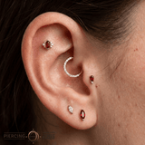 Reyna – Garnet – 14K Gold Threadless End - piercing - zone.com