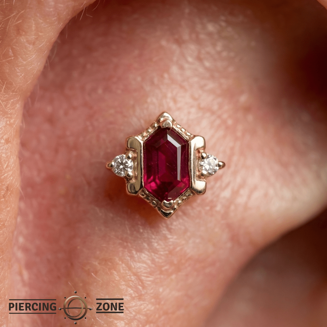 Reyna – Garnet – 14K Gold Threadless End - piercing - zone.com