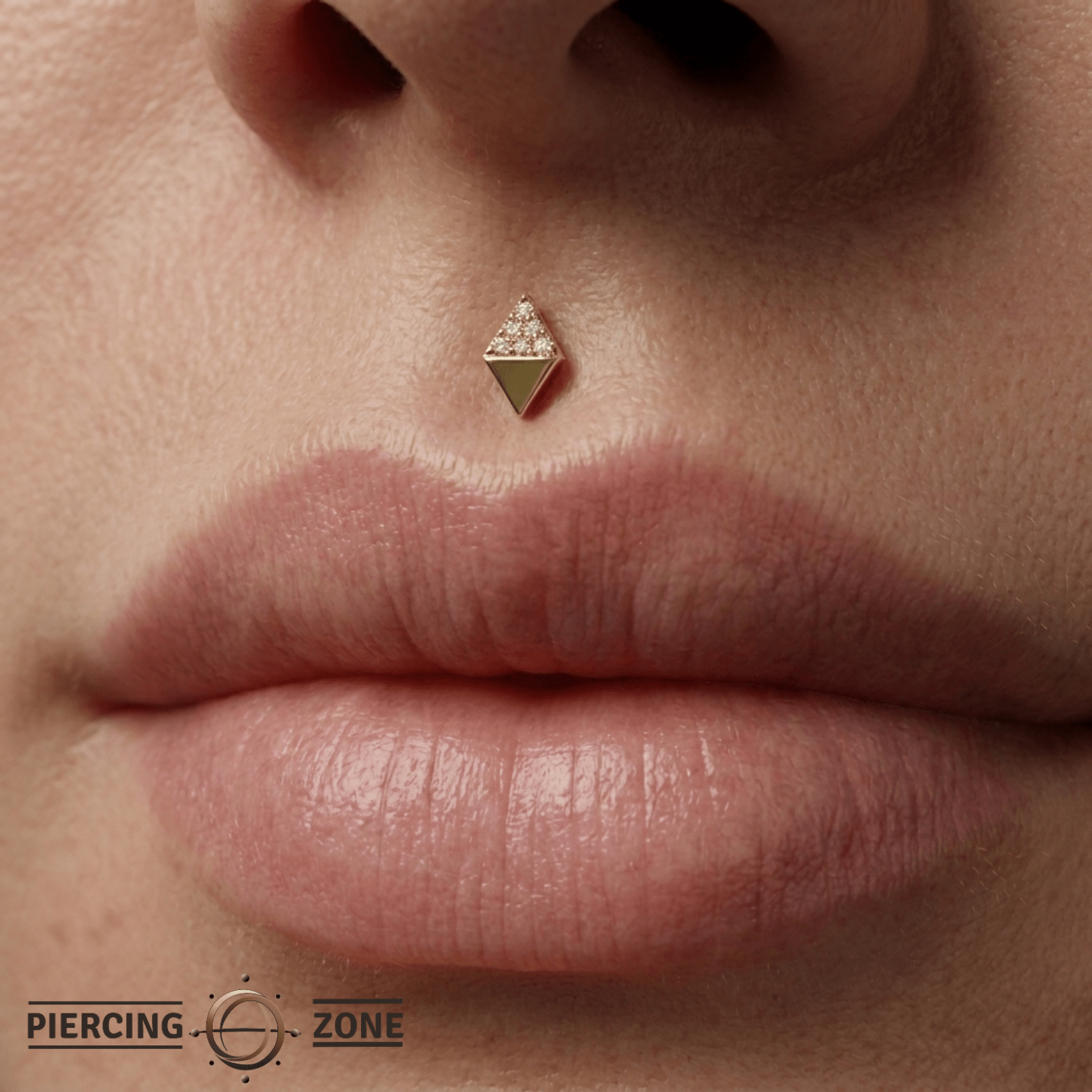 Rhombos - 18K Gold White CZ Threadless/Threaded End - piercing-zone.com