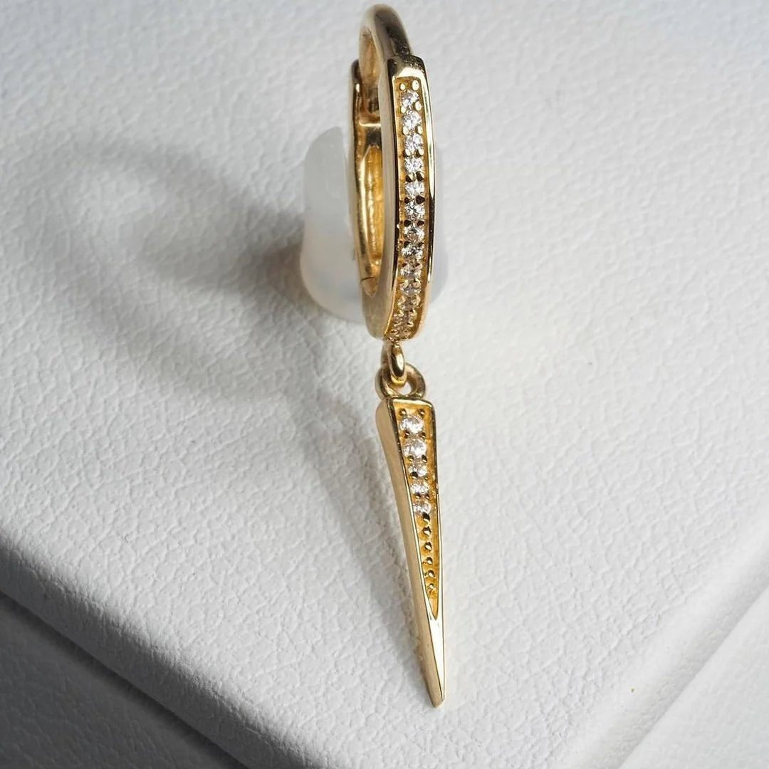 Ria – 14K Gold CZ Spike Clicker - piercing - zone.com