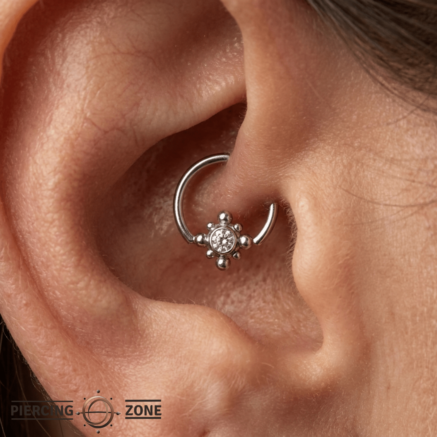 Royal Bloom - 14K Gold Flower Gem Fixed Bead Ring - piercing - zone.com