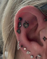 Scene – Mothman Garnet Eyes – 14K Black Gold Threadless End - piercing - zone.com