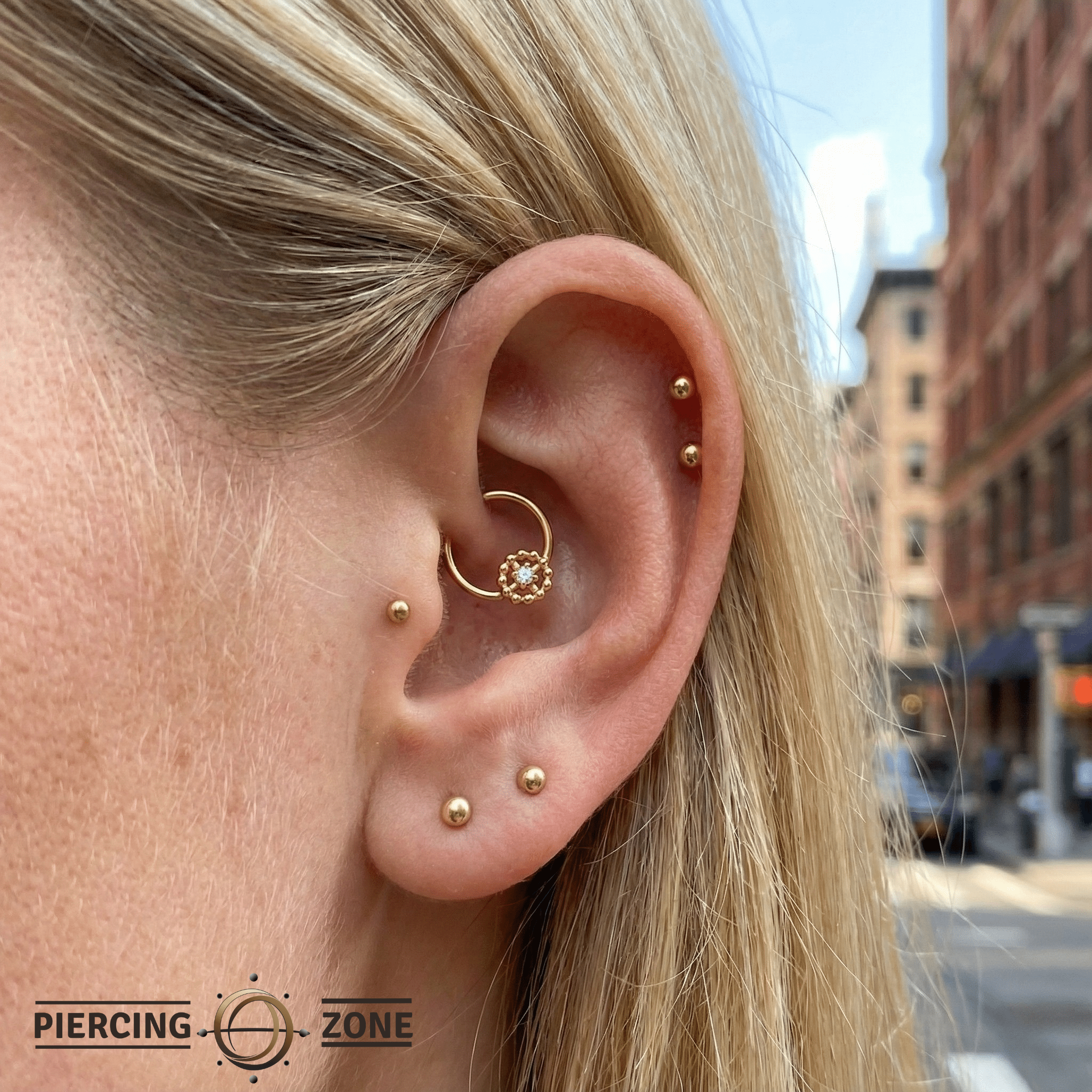 Seamless Ring with Beaded Circle – 14K Gold Textured Accent - piercing - zone.com