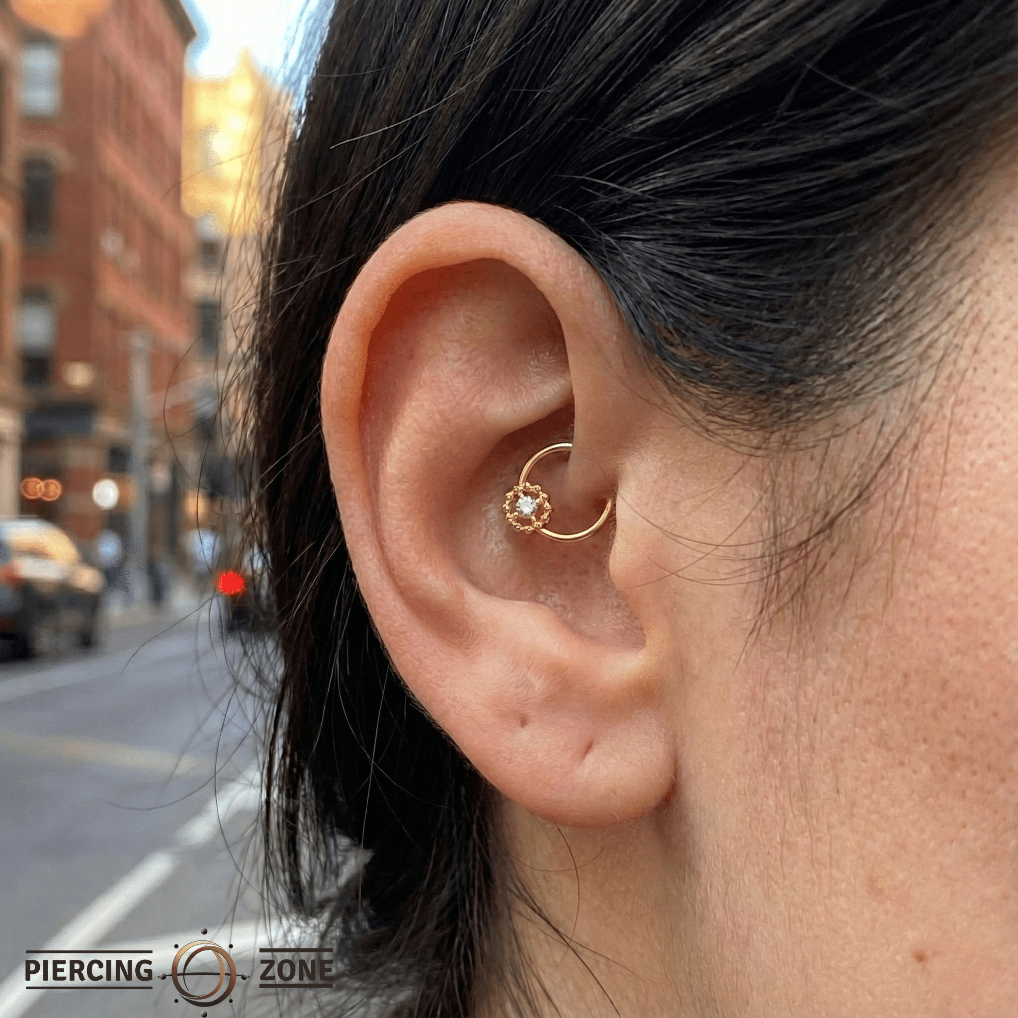 Seamless Ring with Beaded Circle – 14K Gold Textured Accent - piercing - zone.com