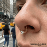 Seamless Ring With Fixed Heart Prong – 14K Gold Heart - Cut Gem Accent - piercing - zone.com