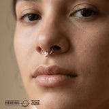 Seamless Ring with Fixed Square Prong – 14K Gold Geometric Accent - piercing - zone.com