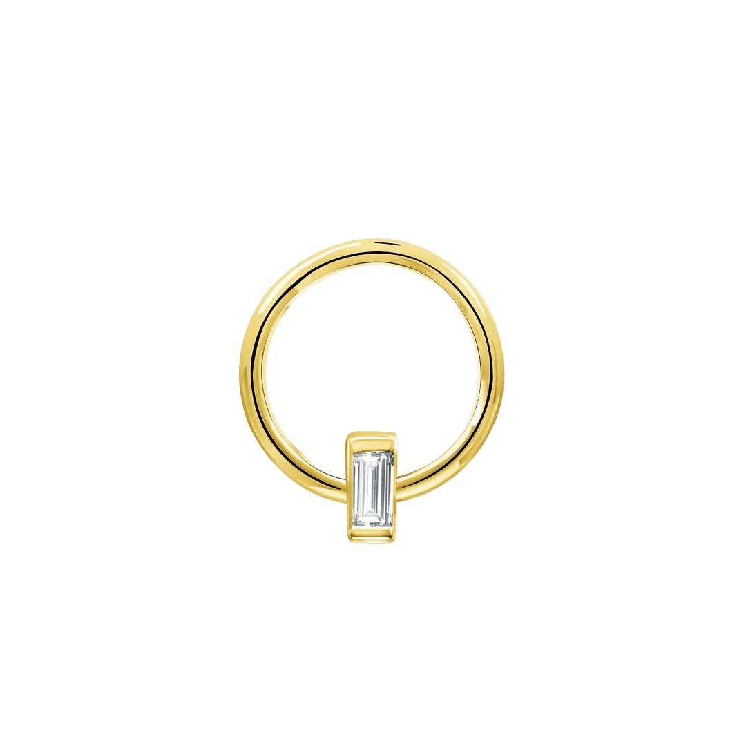Seamless Ring with Vertical Fixed Baguette – 14K Gold Sculpted Baguette Design - piercing - zone.com
