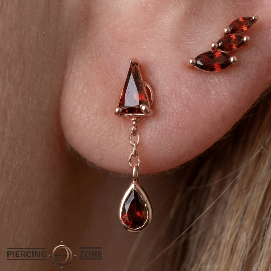 Seek – Garnet Triangle – 14K Gold Threadless End - piercing - zone.com