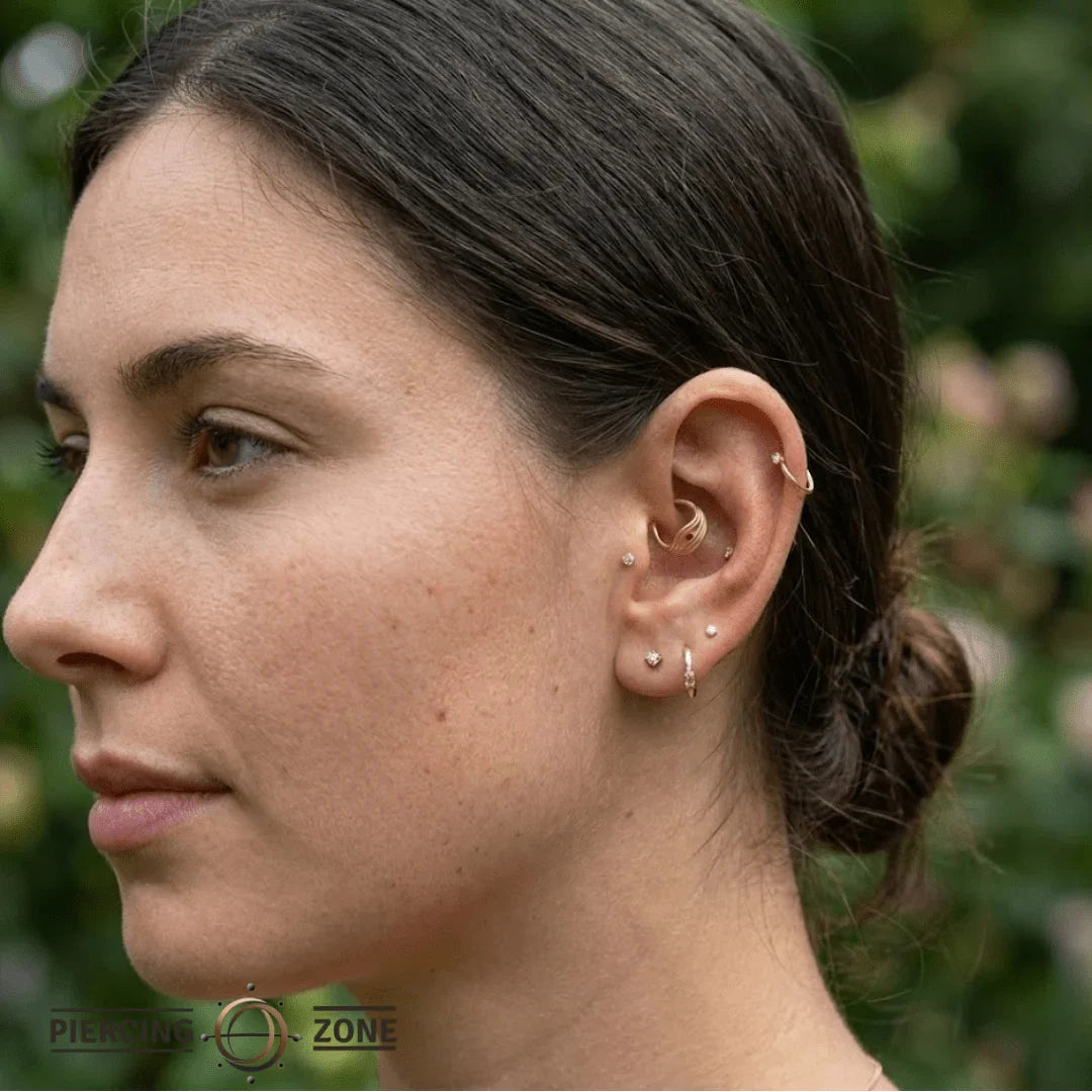Shoreline Clicker with Gem – 14K & 18K Gold - piercing - zone.com