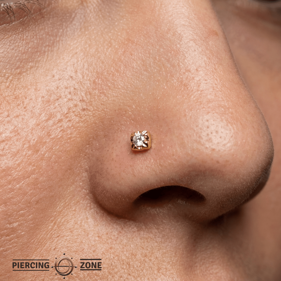 Square Prong with Gem – 14K Gold Threadless/Threaded End - piercing - zone.com