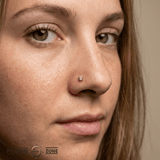 Square Prong with Gem – 14K Gold Threadless/Threaded End - piercing - zone.com
