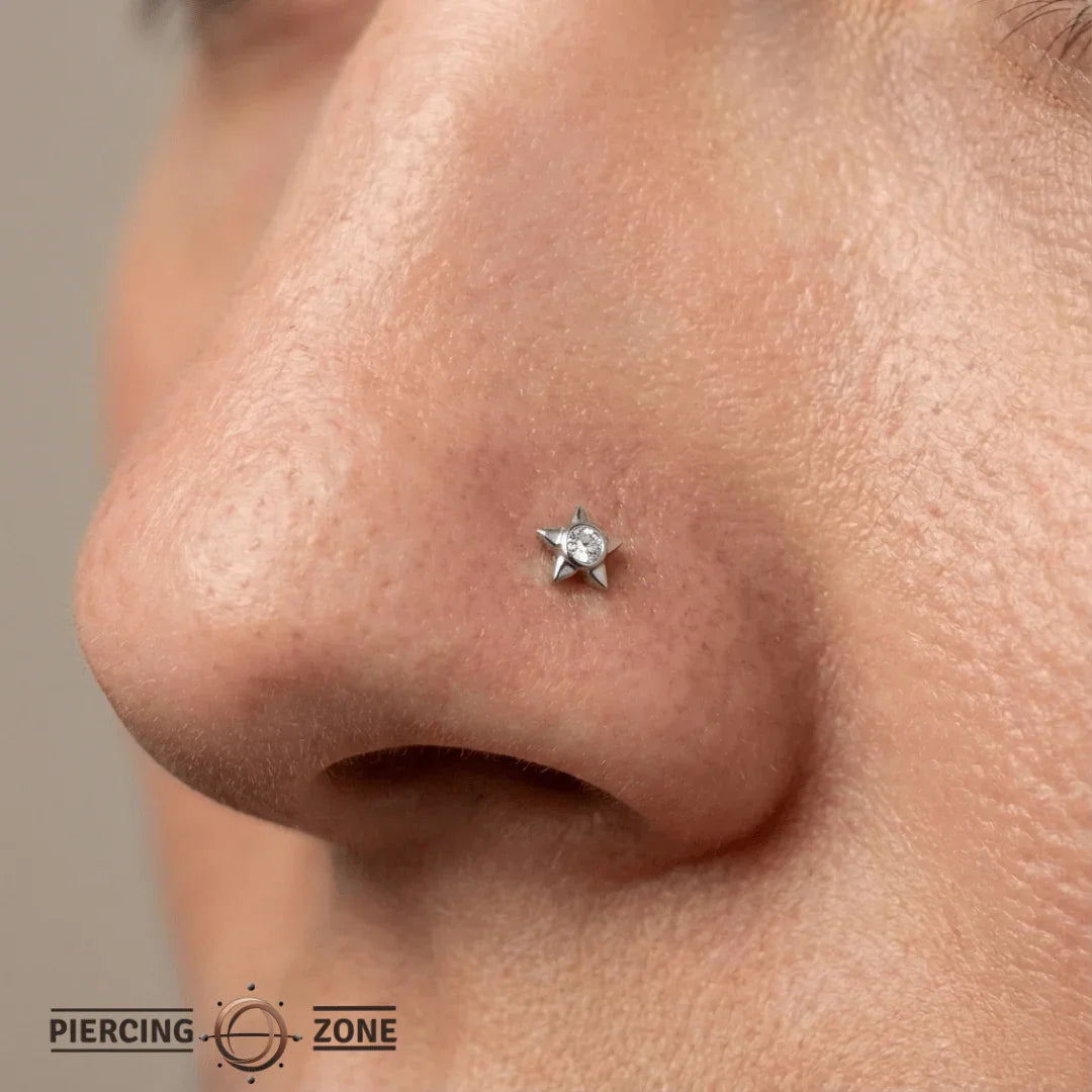 Star With Bezel – 14K/18K Gold Threadless End - piercing - zone.com