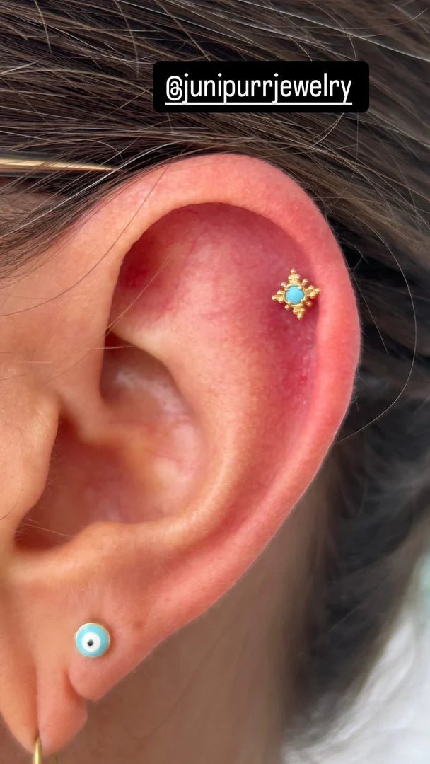 Suz – Turquoise Framed – 14K Gold Threadless End - piercing - zone.com