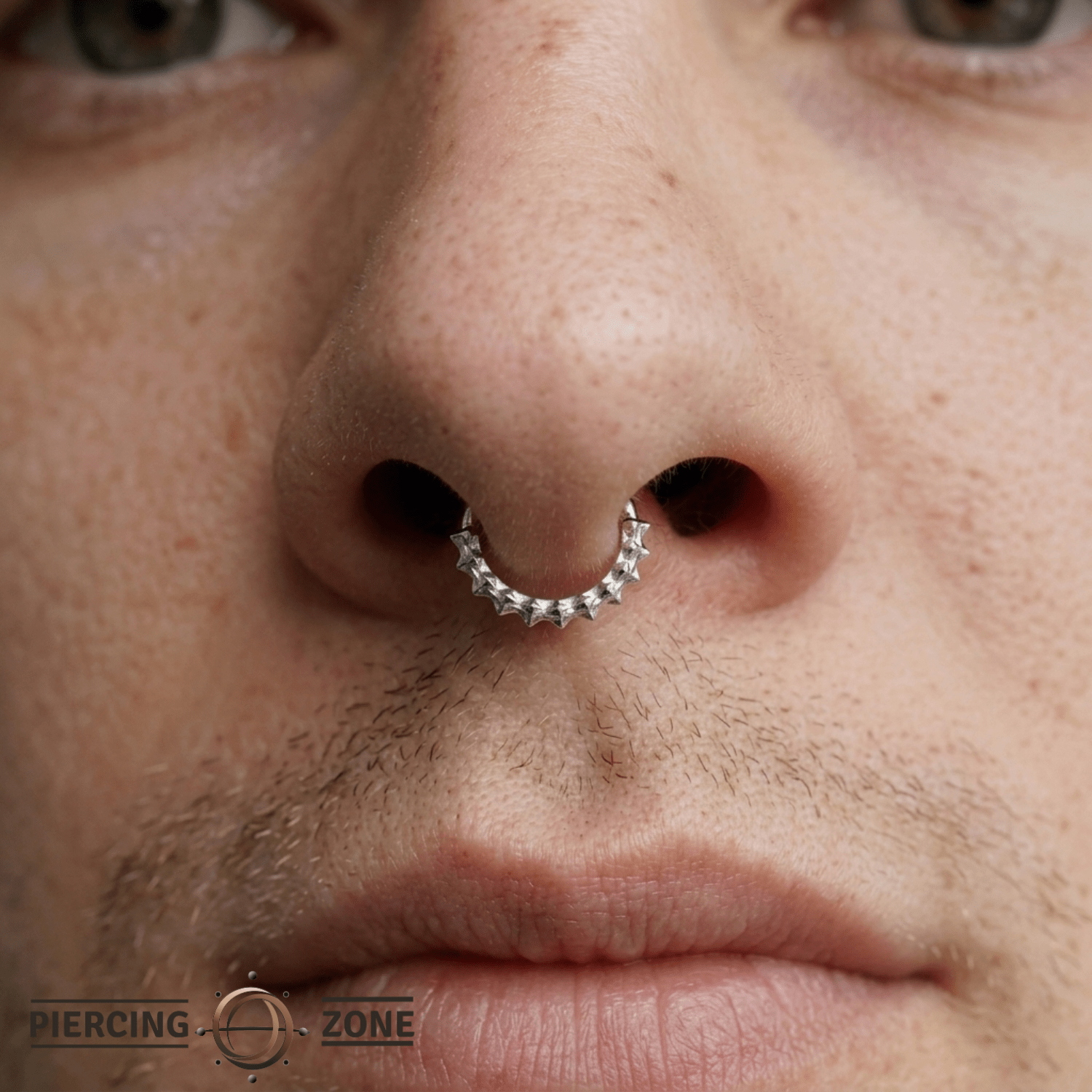 Sydney – 14K Gold Sculptural Clicker with Thorn Motif - piercing - zone.com