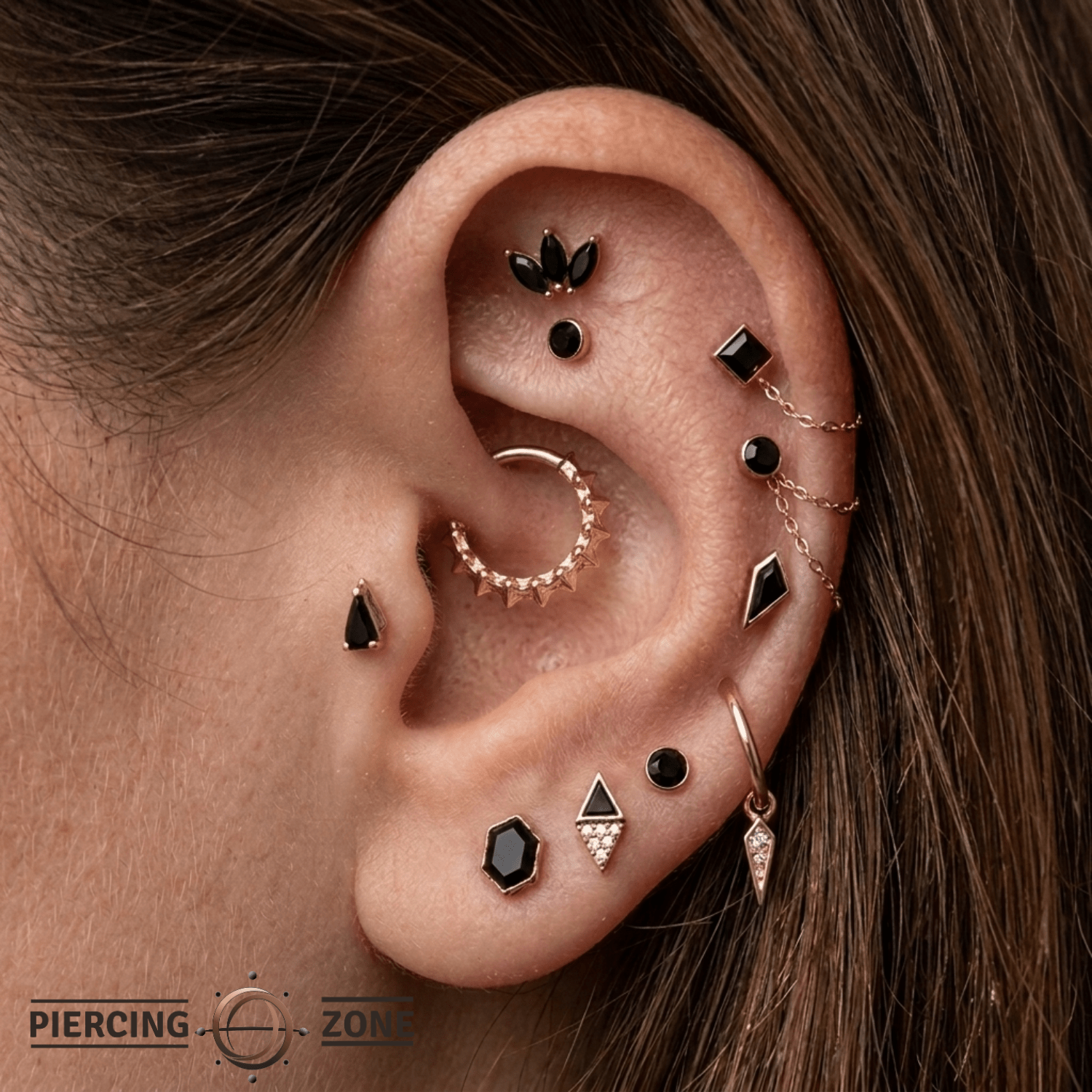 Sydney – 14K Gold Sculptural Clicker with Thorn Motif - piercing - zone.com