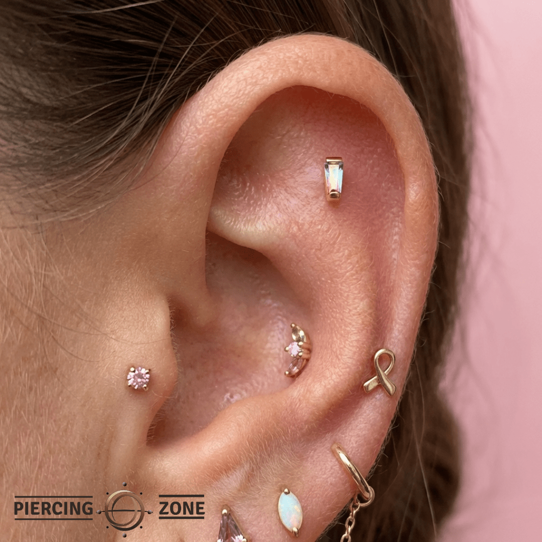 Tapered Baguette – Mercury Mist Topaz – 14K Gold Threadless End - piercing - zone.com