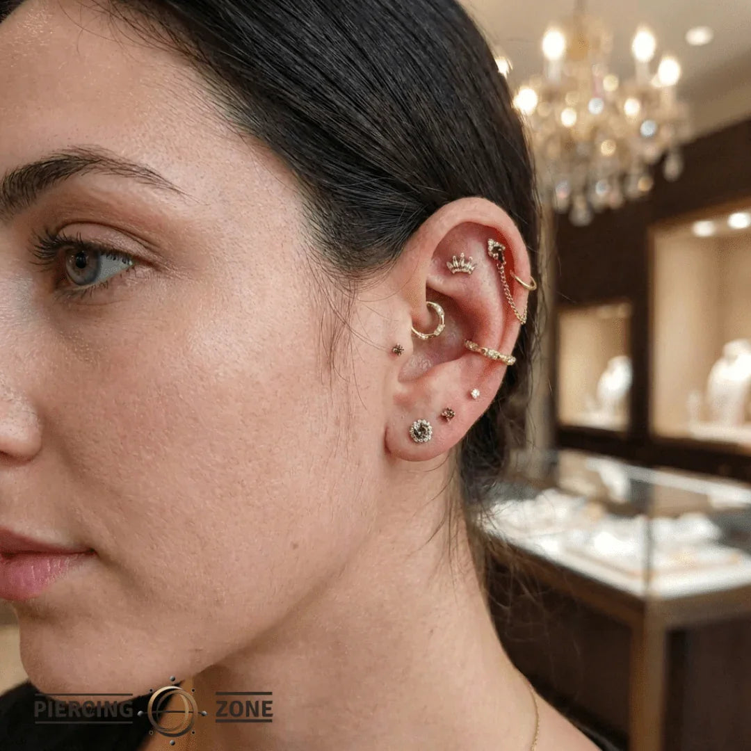 Trace Chain Seamless Ring – 14K Gold Micro - Gem Chain Design - piercing - zone.com