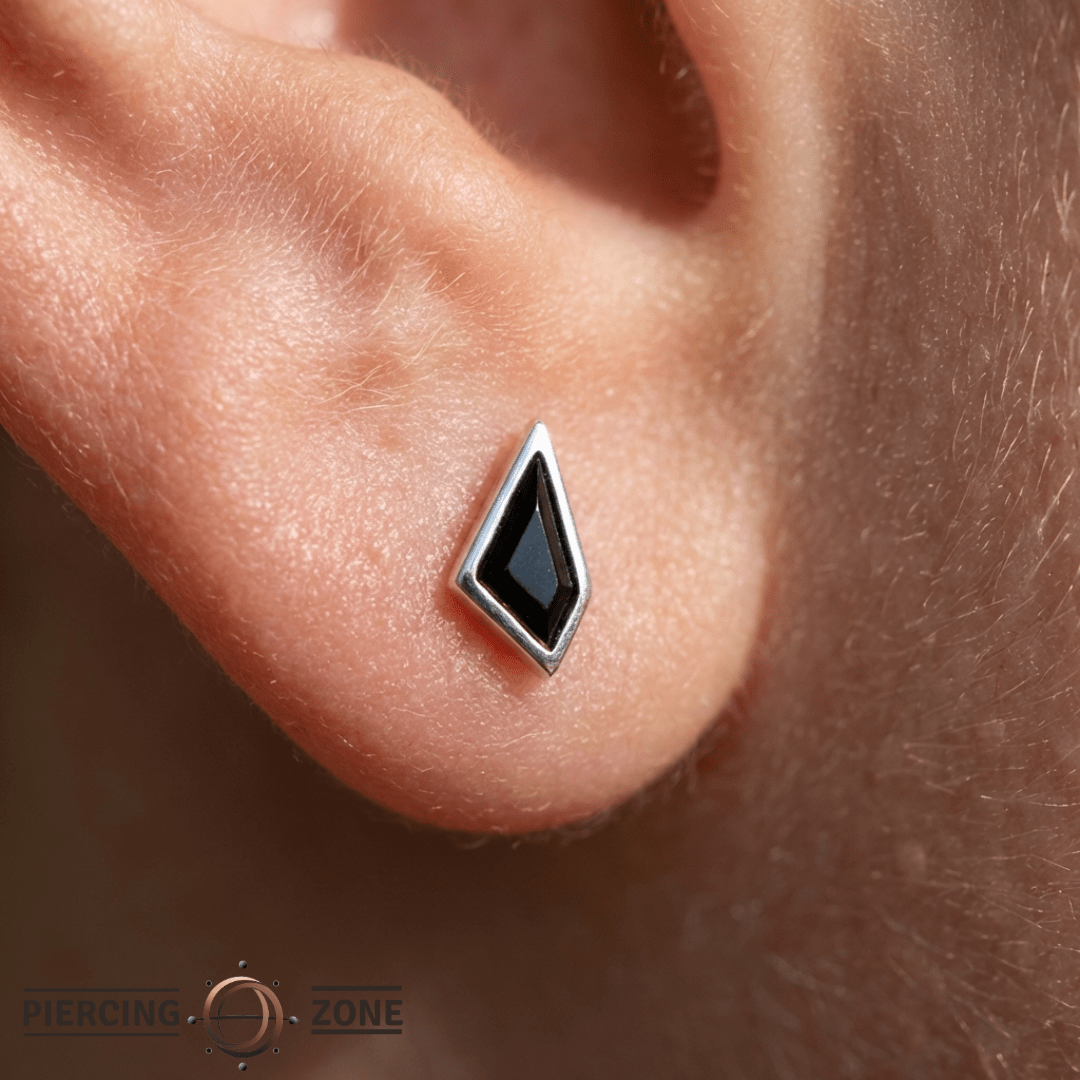 Transcend – Tapered Black Spinel – 14K Gold Threadless End - piercing - zone.com