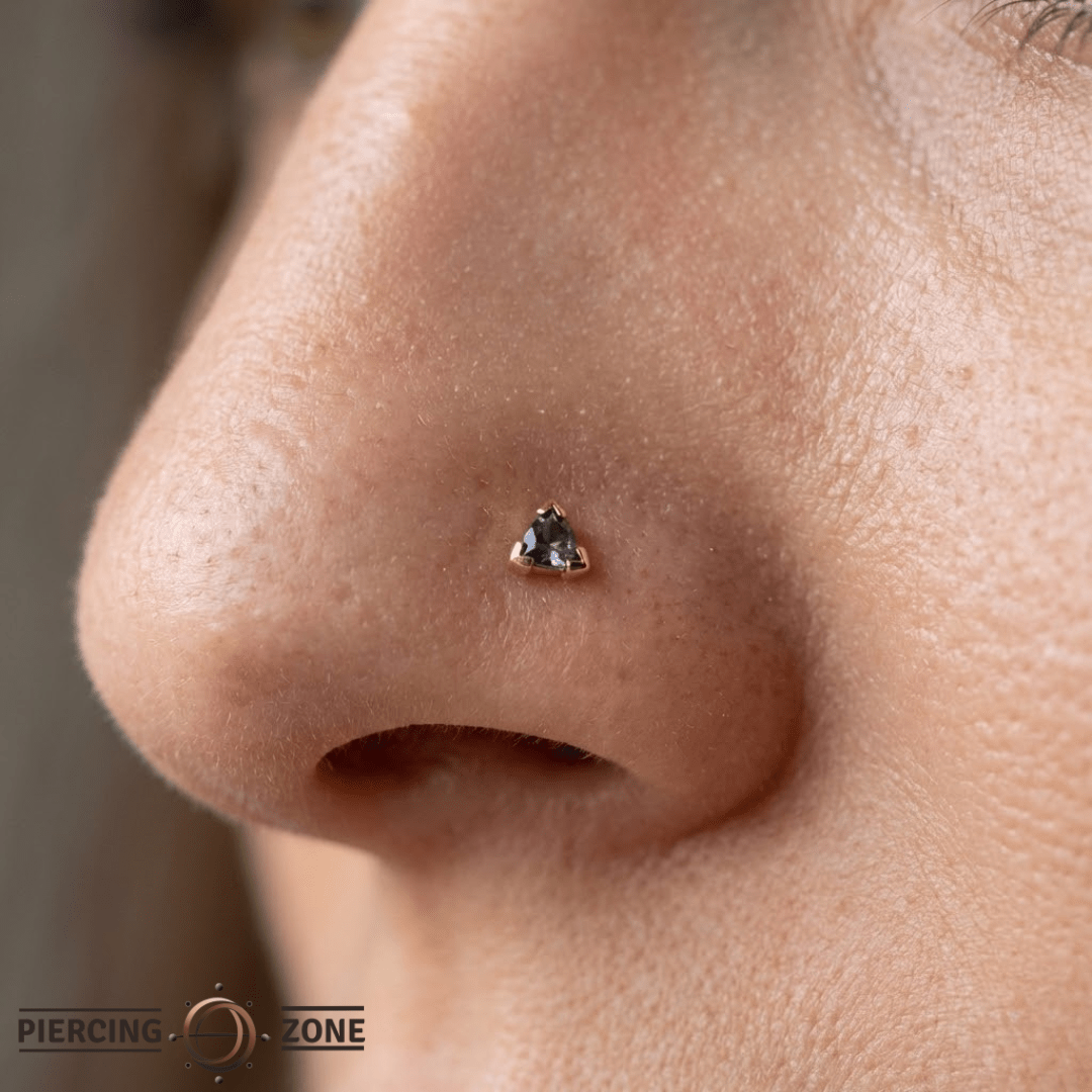 Triangle Prong – 14K Gold Threadless/Threaded End - piercing - zone.com