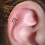 Tiny Love 14K gold threadless heart end – front view