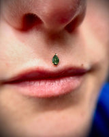 Unna II – 14K Gold & Moss Agate Threadless End - piercing - zone.com