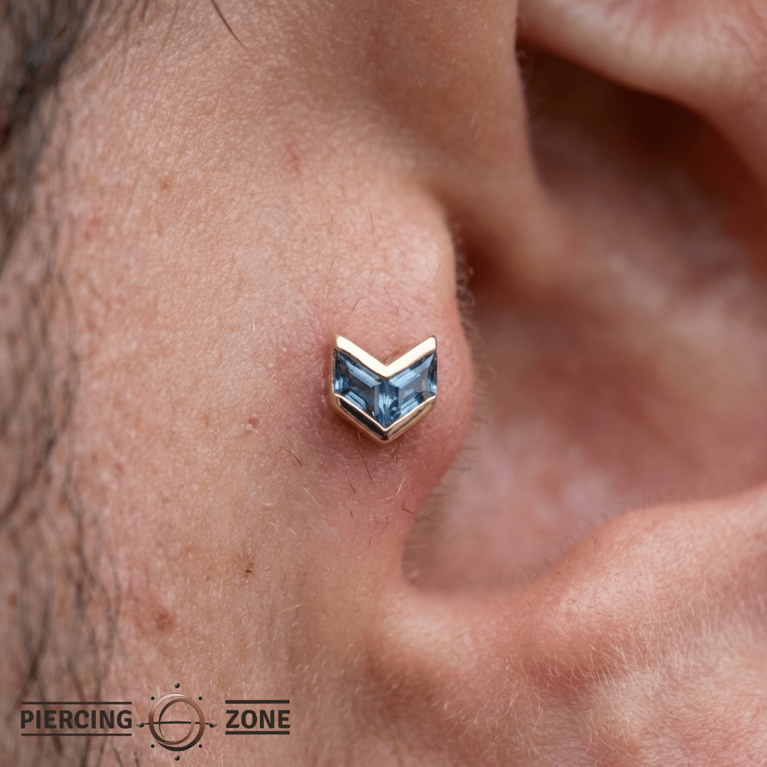 Vande – London Blue Topaz – 14K Gold Threadless End - piercing - zone.com