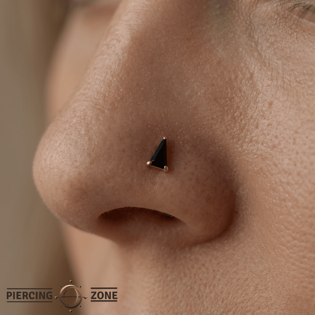 Vela – Black Spinel Triangle – 14K Gold Threadless End - piercing - zone.com